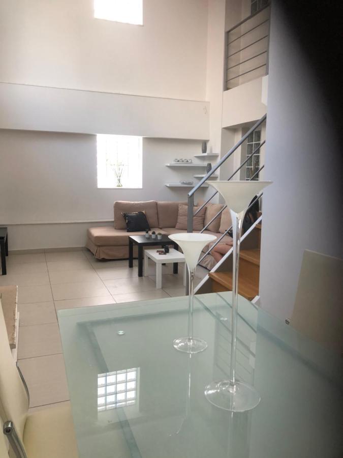 Maisonette Lux Modern Next To Metro Kerameikos 3 Rooms Atenas Exterior foto